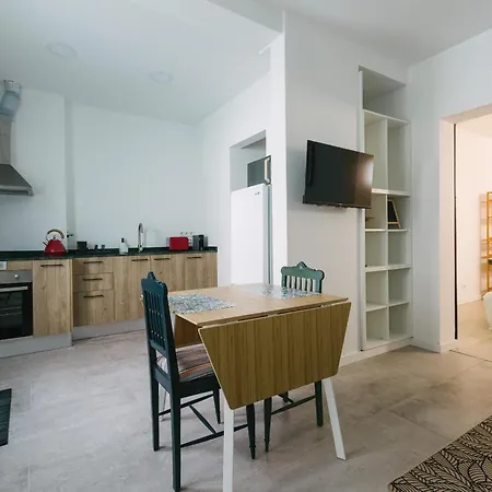 Zelitre Apartment *
